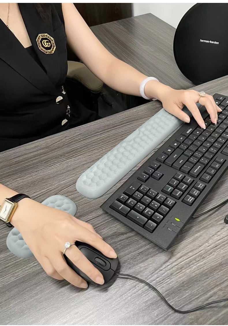 🖥️ Ergonomic Keyboard & Mouse Wrist Rest – Ultimate Comfort for Long Hours!